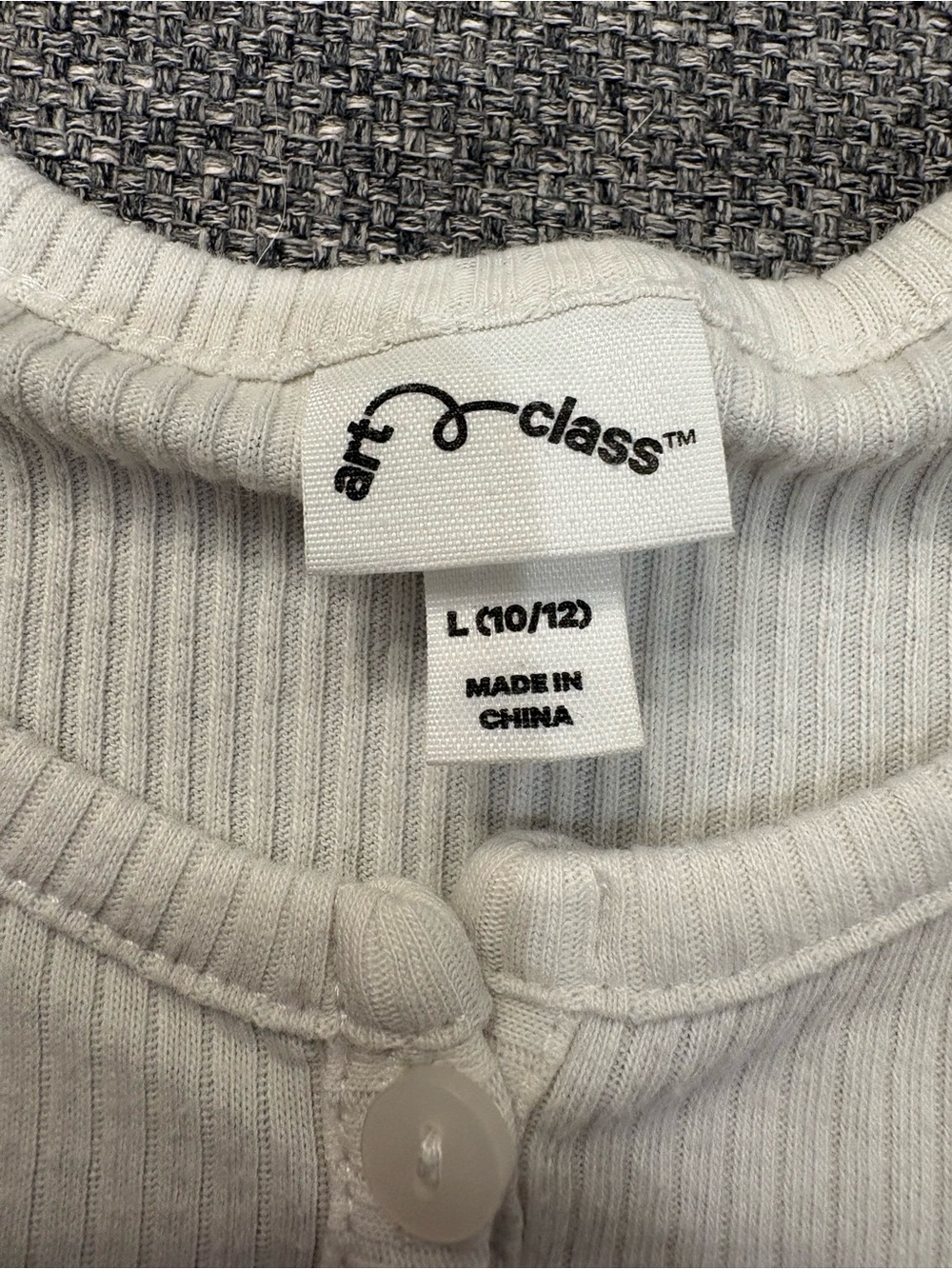 art class White Ribbed Button-Front Tee - Picture 2 of 3